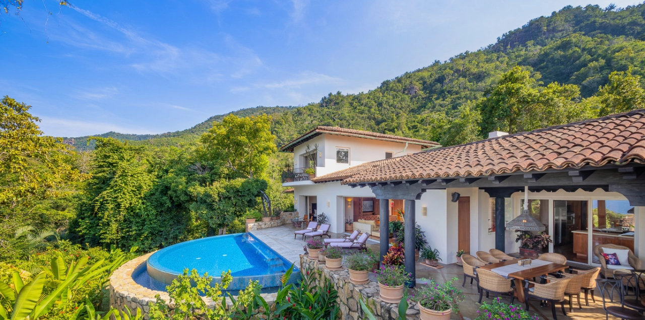 Casa de la Sierra PORTADA